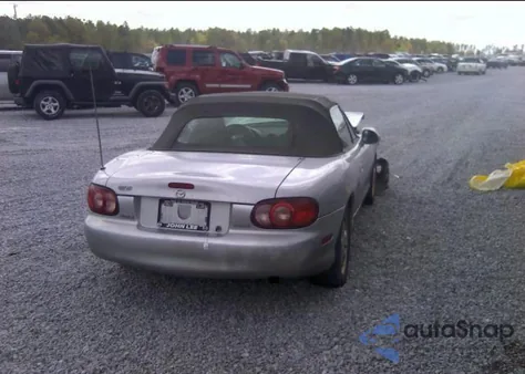 2002 Mazda Mx-5 Miata Miata/Ls z USA, uszkodzony, nr VIN JM1NB353020221198